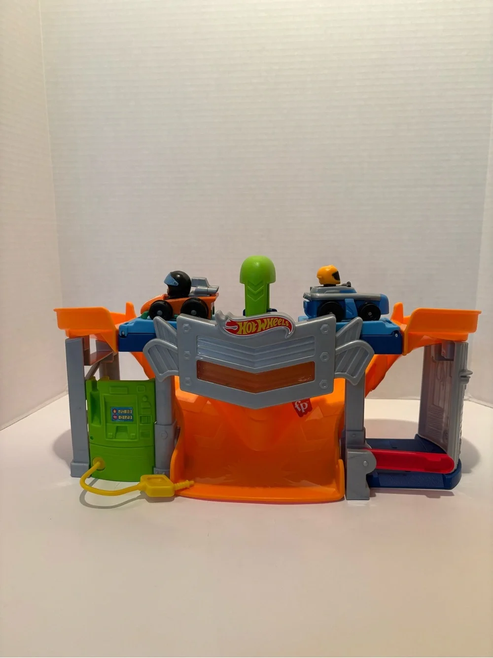 Fisher-Price Little People Hot Wheels Race & Go Track Playset